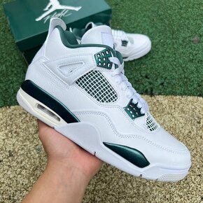 Air Jordan 4 Retro Green - 10