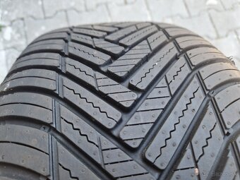 235/40 r19 zimne celorocne pneumatiky 235 40 19 235/40/19 - 10