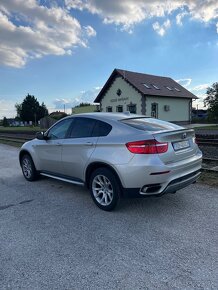 BMW X6 xDrive35d - 10