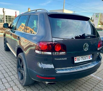 Volkswagen Touareg 3.0TDi 4x4 165kw Individual - 10