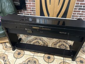 Yamaha Clavinova CLP-650 - 10