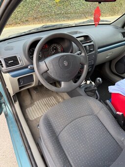 Renault Clio 1.5DCI 9.2003  137386km - 10