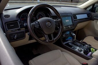 Volkswagen Touareg 3.0TDi 4x4 2015 - 10