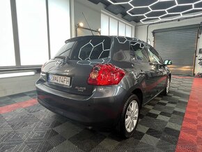 Toyota Auris 2.0 I D-4D 125 Sol - 10