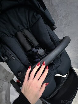 TROJKOMBINÁCIA NAJNOVŠÍ STOKKE XPLORY X ALL BLACK - 10