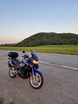 Honda XL 1000 V Varadero '03 - 10