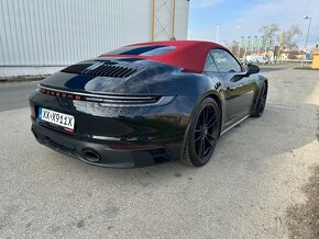 Porsche 992 911 GTS 4 CABRIO - 10