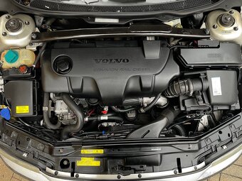 Volvo V70 D5 120kw - 10