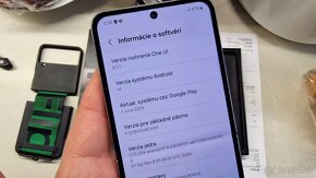 Samsung Galaxy Z Flip 4 dual 256GB -aj vymením - 10