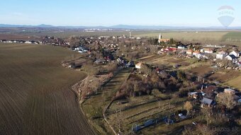 Melek – ubytovacie zariadenia a hospodárske budovy na predaj - 10