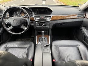 Mercedes E200 CDI - 10