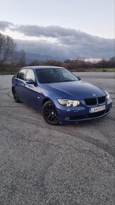 BMW E90 320d - 10