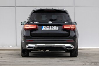 Mercedes-Benz GLC SUV 250d 4MATIC A/T - 10