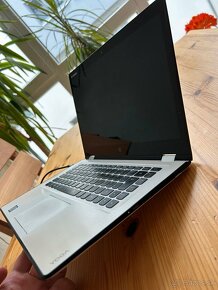 Lenovo Yoga 700 - i7, 14 palcový dotykový displej, 2x grafic - 10