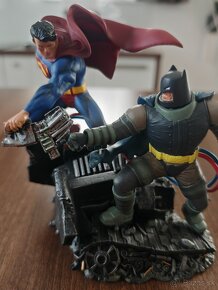 Batman vs superman - 10