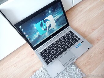 HP elitebook 8470p / 4gb ram / Intel core i5 / ssd / Win 7 - 10