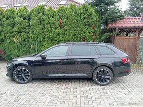 Škoda Superb combi Sportline 2.0TDi Black - 10