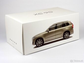 VOLVO XC90 - 1:18 PAUDI - 10