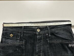 Pánske,kvalitné džínsy G STAR RAW - veľkosť 33/32 - 10