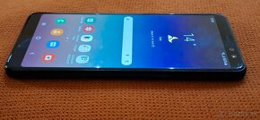 Samsung Galaxy A8 - 10