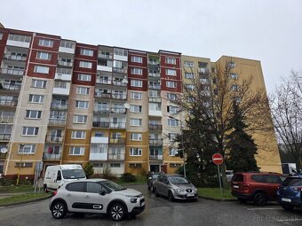 NA PREDAJ 3 - IZBOVÝ BYT S LOGGIOU, BRUSELSKÁ ULICA , ŤAHANO - 10