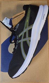 Asics - 10