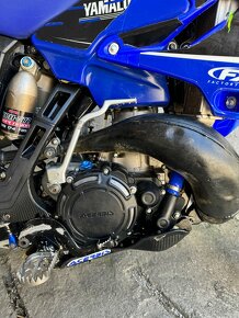 Yamaha YZ250 - 10