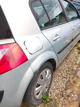 Renault Megane 2004, 1,6 benzín na náhradné diely - 10