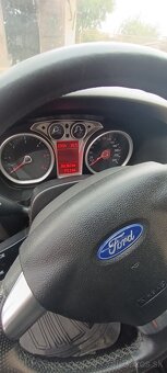 Ford Focus 1.8  tdci 74 kW - 10