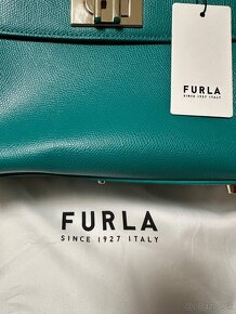 Zelená kožená menšia kabelka zn. FURLA originál - 10