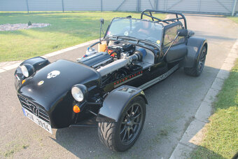 2010 Caterham CSR 175 - 10