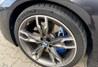 BMW Rad5 M550I Xdrive 4.4l V8 Biturbo 462 PS - 10