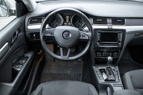 Škoda Superb 2.0 TDI CR DPF 103kW Ambition Combi AP - 10