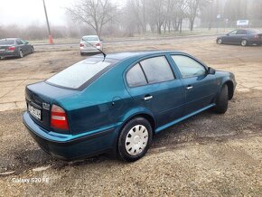 Škoda Octavia 1.6 55kw - 10