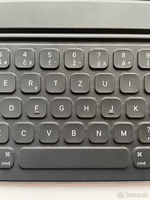 Apple iPad Smart Keyboard Folio 11” - 10