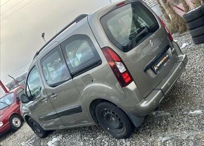 Citroën Berlingo 1,6 HDi INVALIDNÍ 87tKm nafta manuál 68 kw - 10