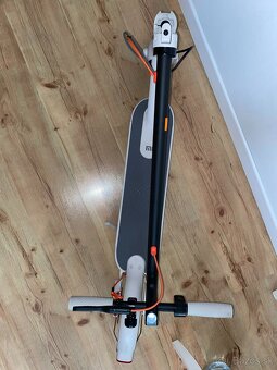 Xiaomi MI Electric Scooter 3 - 10