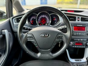 Kia Ceed SW 1.6 GDI 99kW | 117tkm, 2. maj, původ ČR - 10