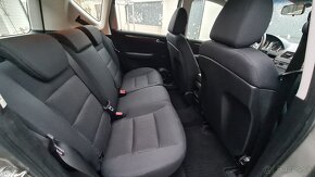 Mercedes A 150 Elegance 1,5 benzín 70 Kw 2008 75000 km - 10