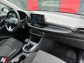 Hyundai i30 CW 1.6 CRDi Family, v Záruke, Pôvodný lak, SR - 10