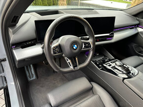 BMW 520d xDRIVE - 10