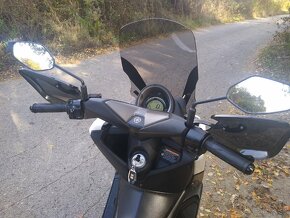 Yamaha n max 125 - 10