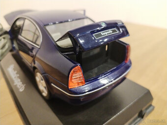 Predám model Škoda Superb 1:24 od ABREX - 10