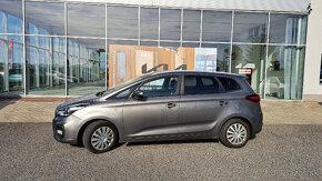 KIA Carens 1.7 CRDi NAVI 7 Miest - 10