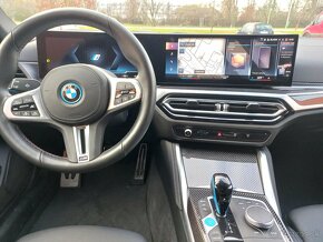 BMW i4 M50 - 10