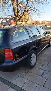 Skoda octavia 1.6 .75 kW benzin - 10