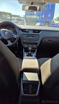 Škoda Octavia Combi 1.6TDi 77 kw M6 SR - 10