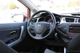 Kia Cee´d 1.4 CVVT EX/Gold - 10