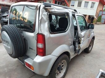 Suzuki Jimny 1,3i  62,5kw 69.500km - 10