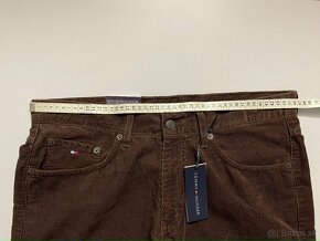 Nové,pánske mančestrové džínsy Tommy HILFIGER -veľkosť 34/32 - 10